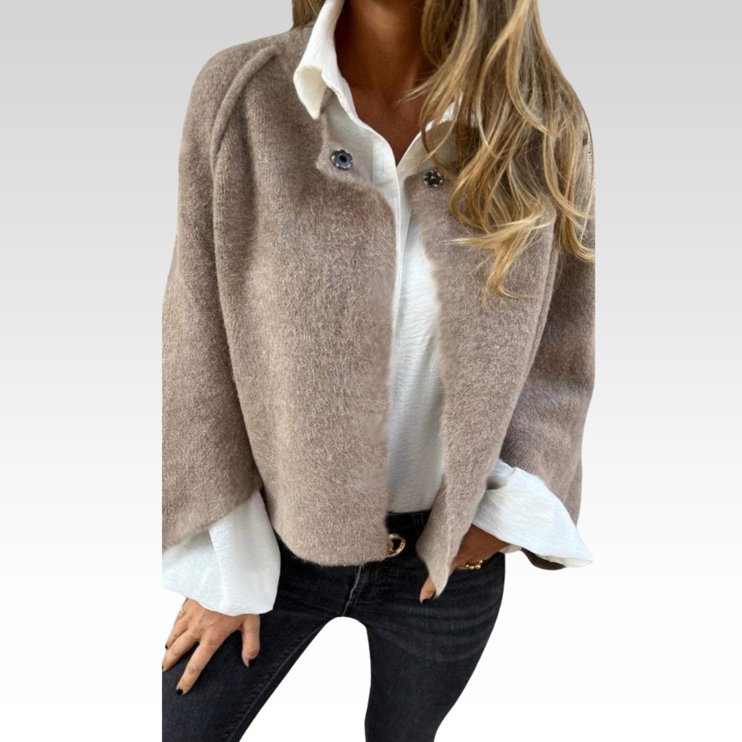 BEA | Wool Women's Coat with Round Neck and Long Sleeves