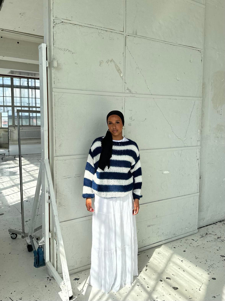 Cecily | Women's Striped Chunky Knit Sweater Crew Neck 9