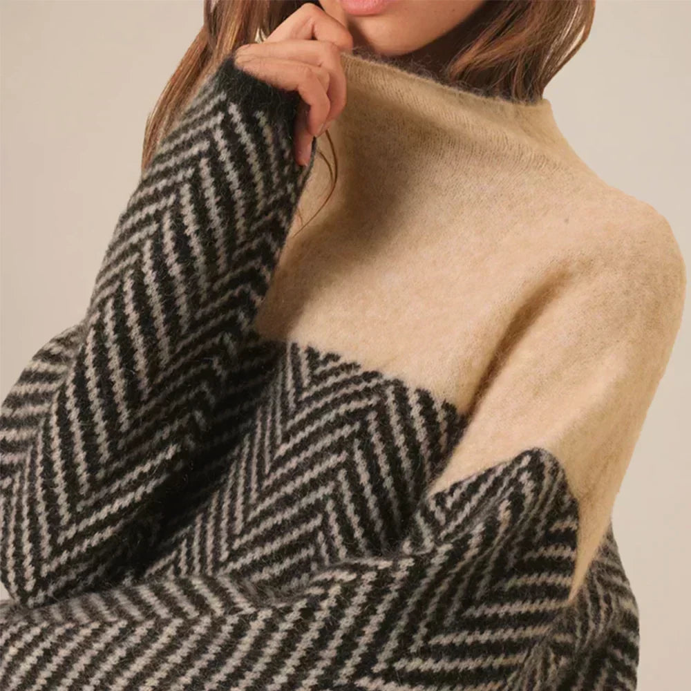 Esme - Herringbone Turtleneck Sweater 5
