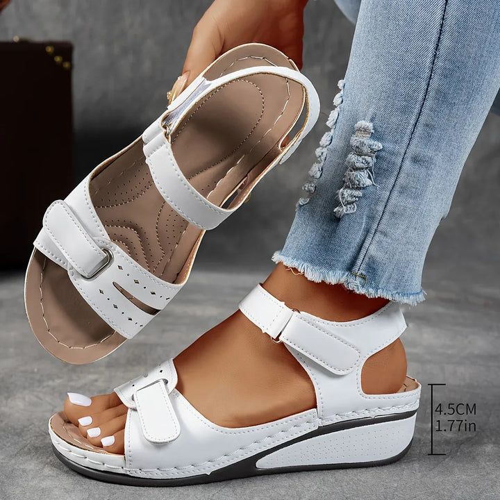 Clara™ | Elegant orthopedic sandals