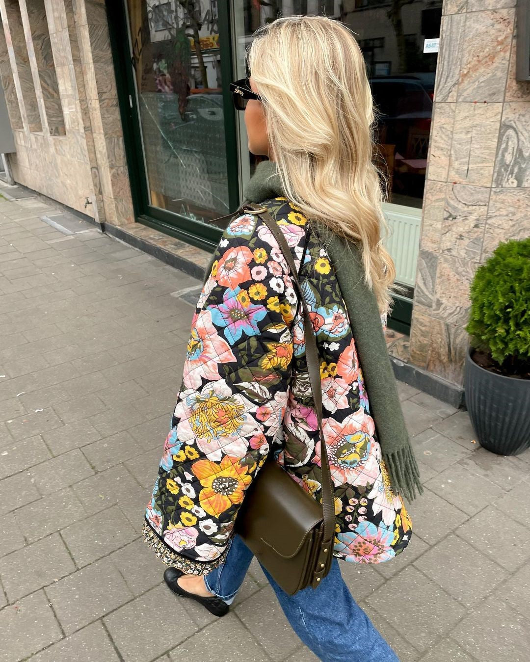 Irmgard | Women's Puffer Jacket Floral Print Sherpa Lined 4