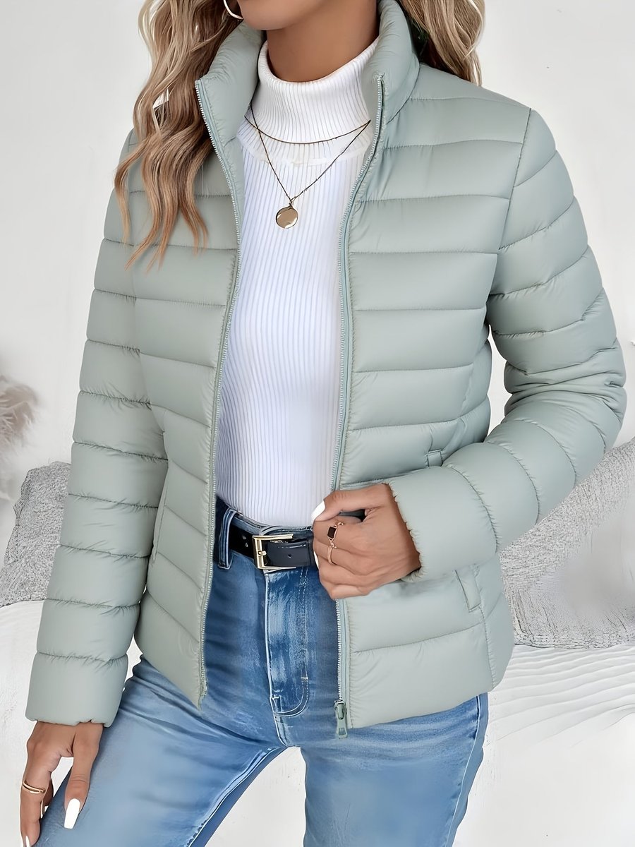 Isaure | Women's Short Quilted Puffer Coat 3