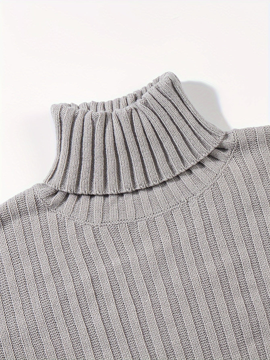 Men's Ribbed Knit Turtleneck Sweater – Detail View