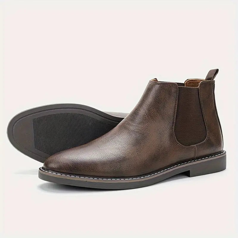 Lachlan - Matte Leather Chelsea Boots 2