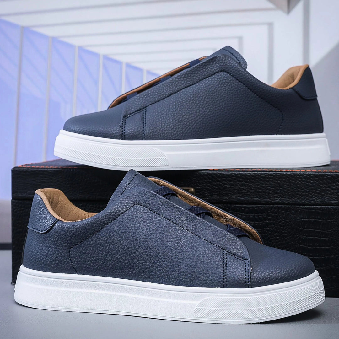 Lasse - Textured Slip On Sneakers 3