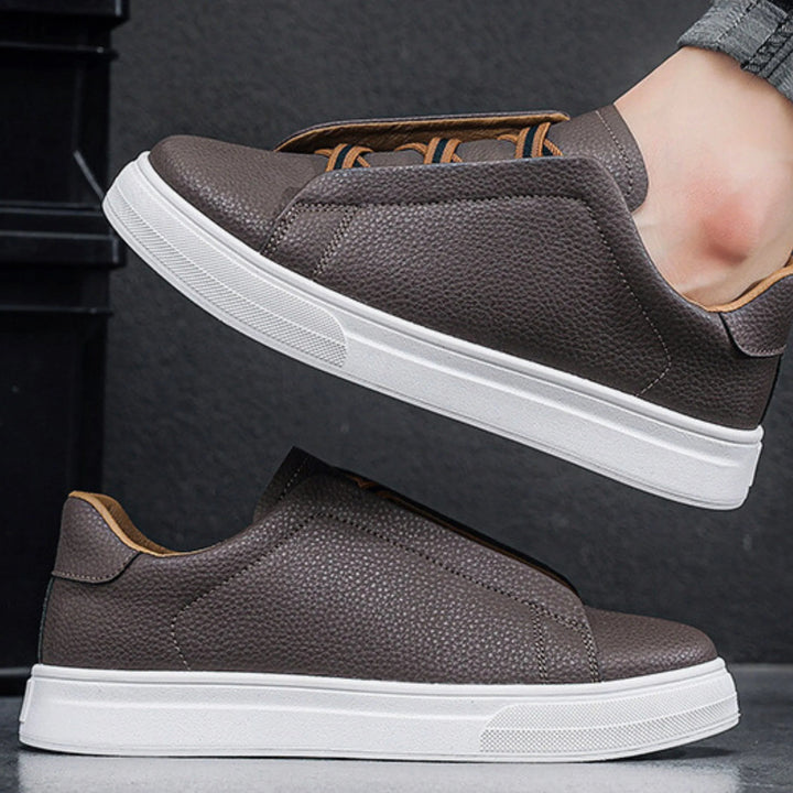 Lasse - Textured Slip On Sneakers 5