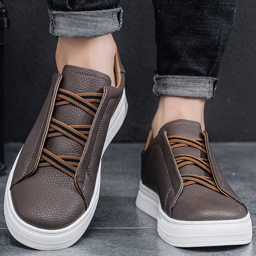 Lasse - Textured Slip On Sneakers 6