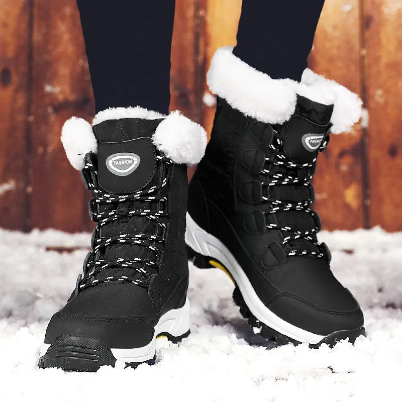 Liselot | Women's Lace Up Fur Lined Snow Boots 2
