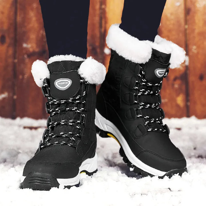 Liselot | Women's Lace Up Fur Lined Snow Boots 2