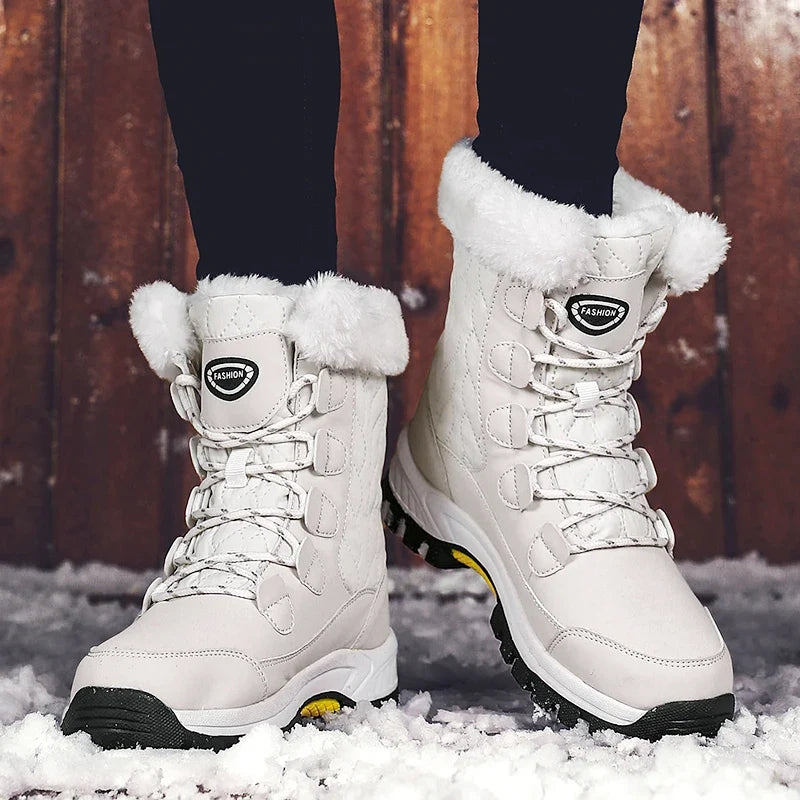Liselot | Women's Lace Up Fur Lined Snow Boots 4