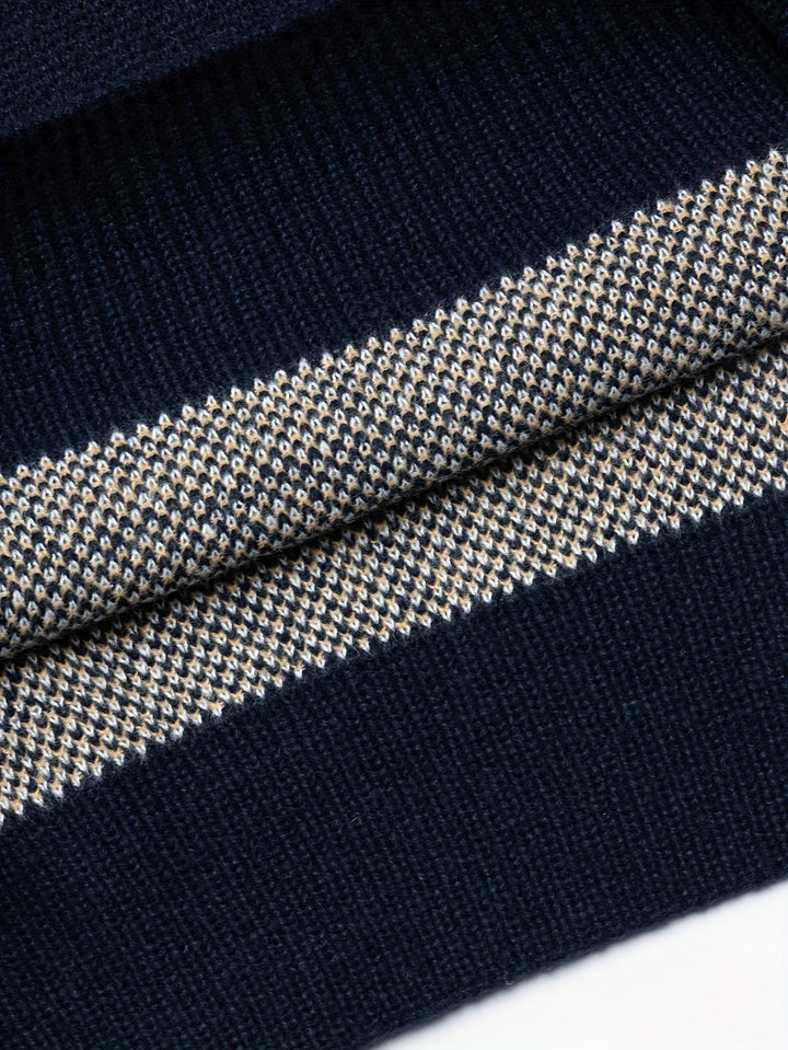 Men's Fair Isle Crew Neck Sweater – Detail View