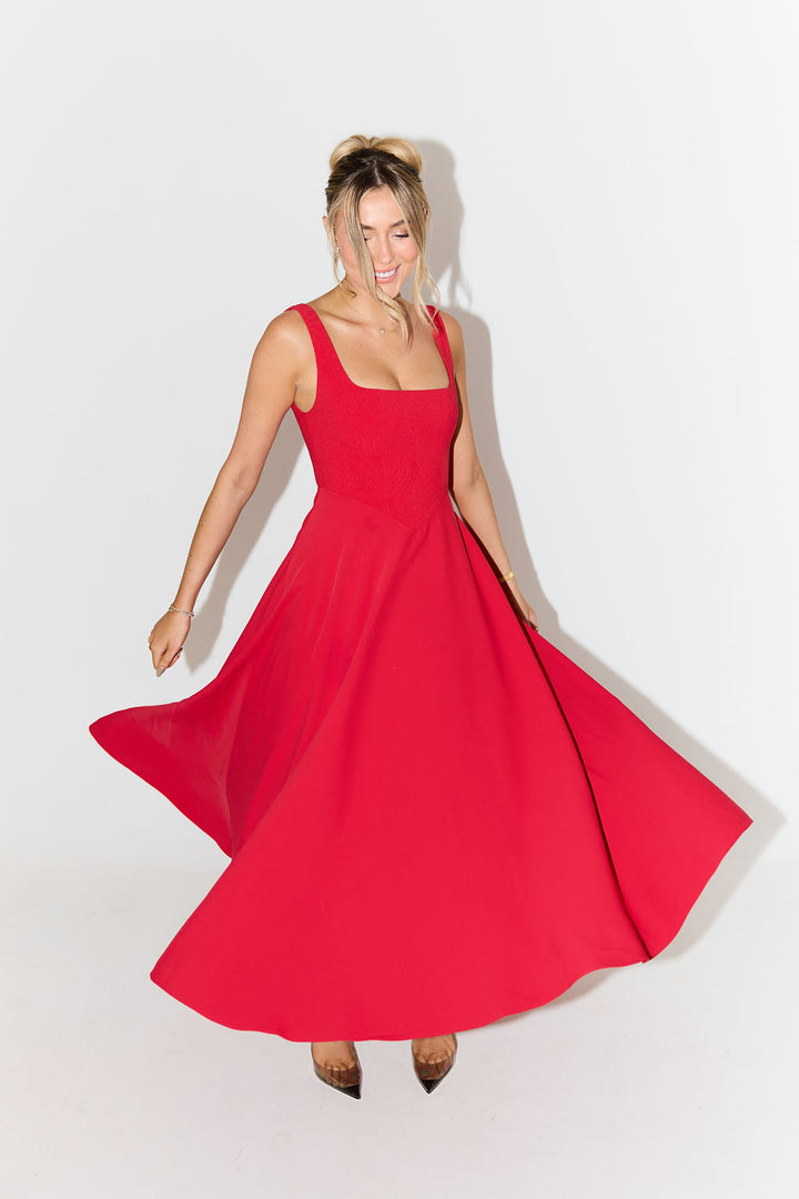 Amelia™ | Timeless Flowy Midi Dress
