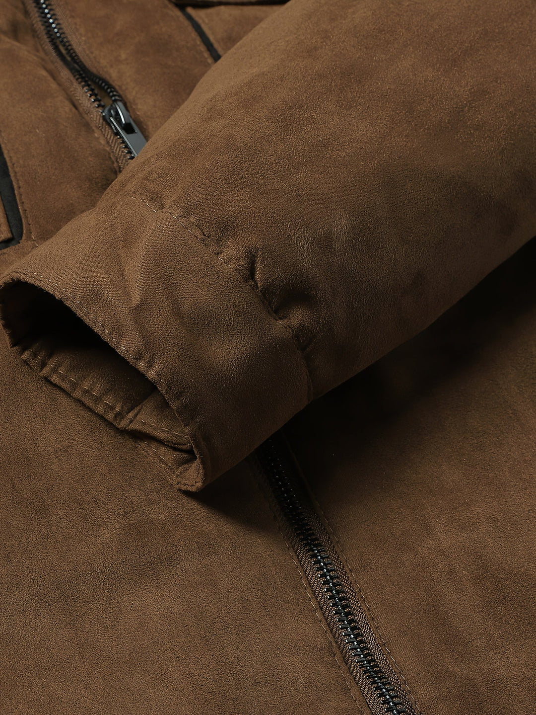Men's Sherpa Lined Trucker Jacket – Detail View