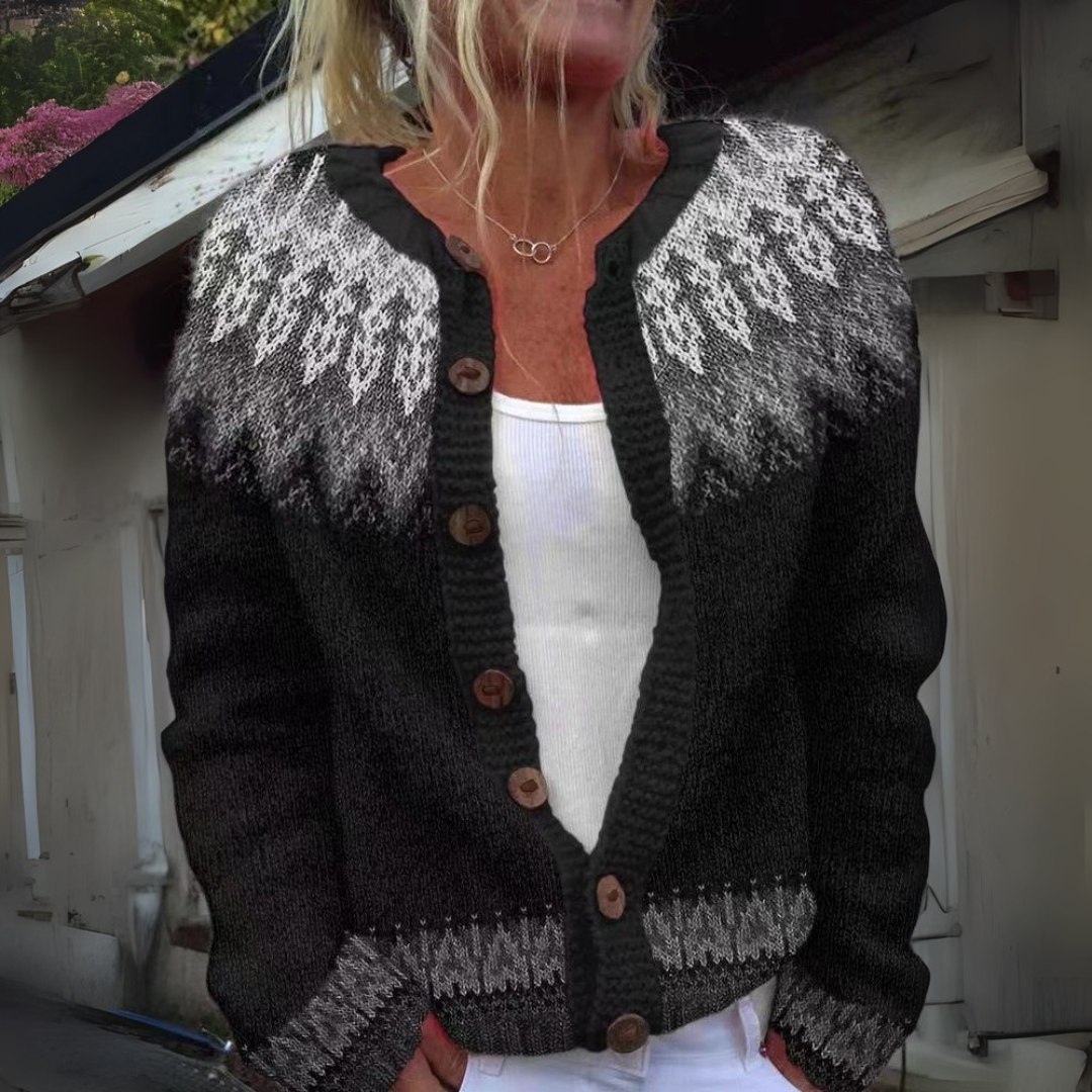 Saga - Vintage Snowflake Knit Cardigan 1