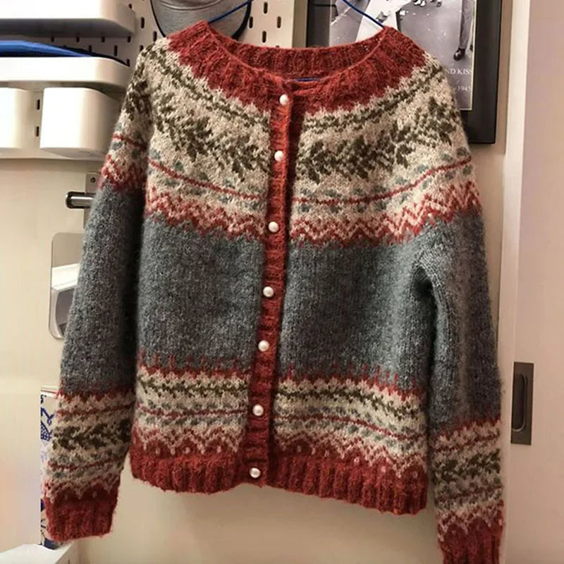 Selma - Nordic Folk Knit Cardigan 1