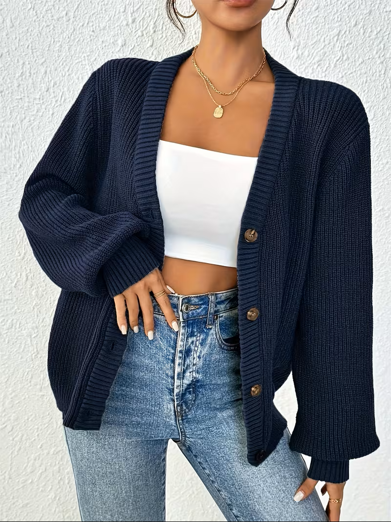 Sjoukje | Women's Chunky Knit Button Front Oversized Cardigan 3