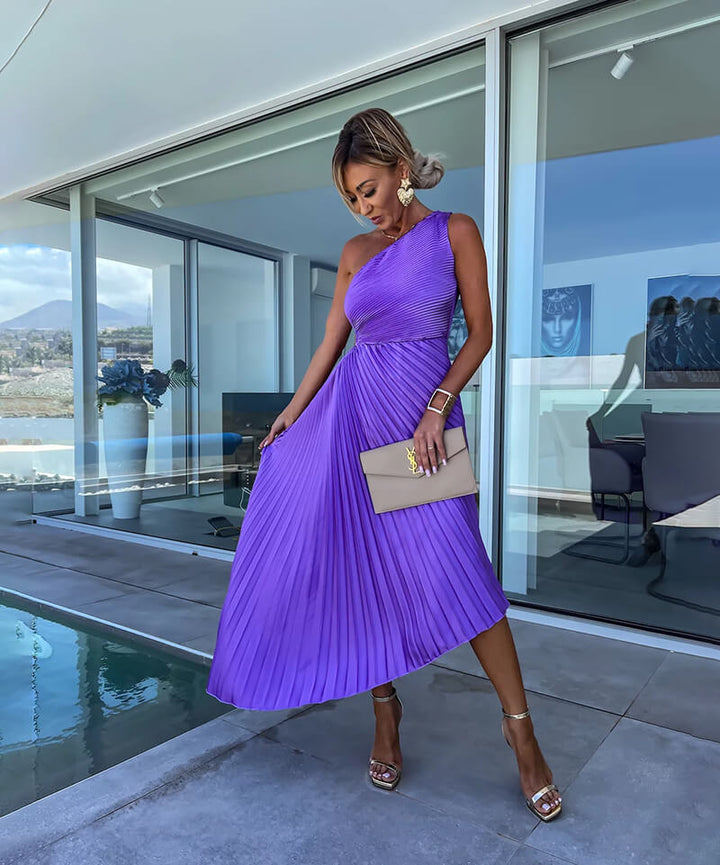 Violetta - One-Shoulder Slit Maxi Dress 4
